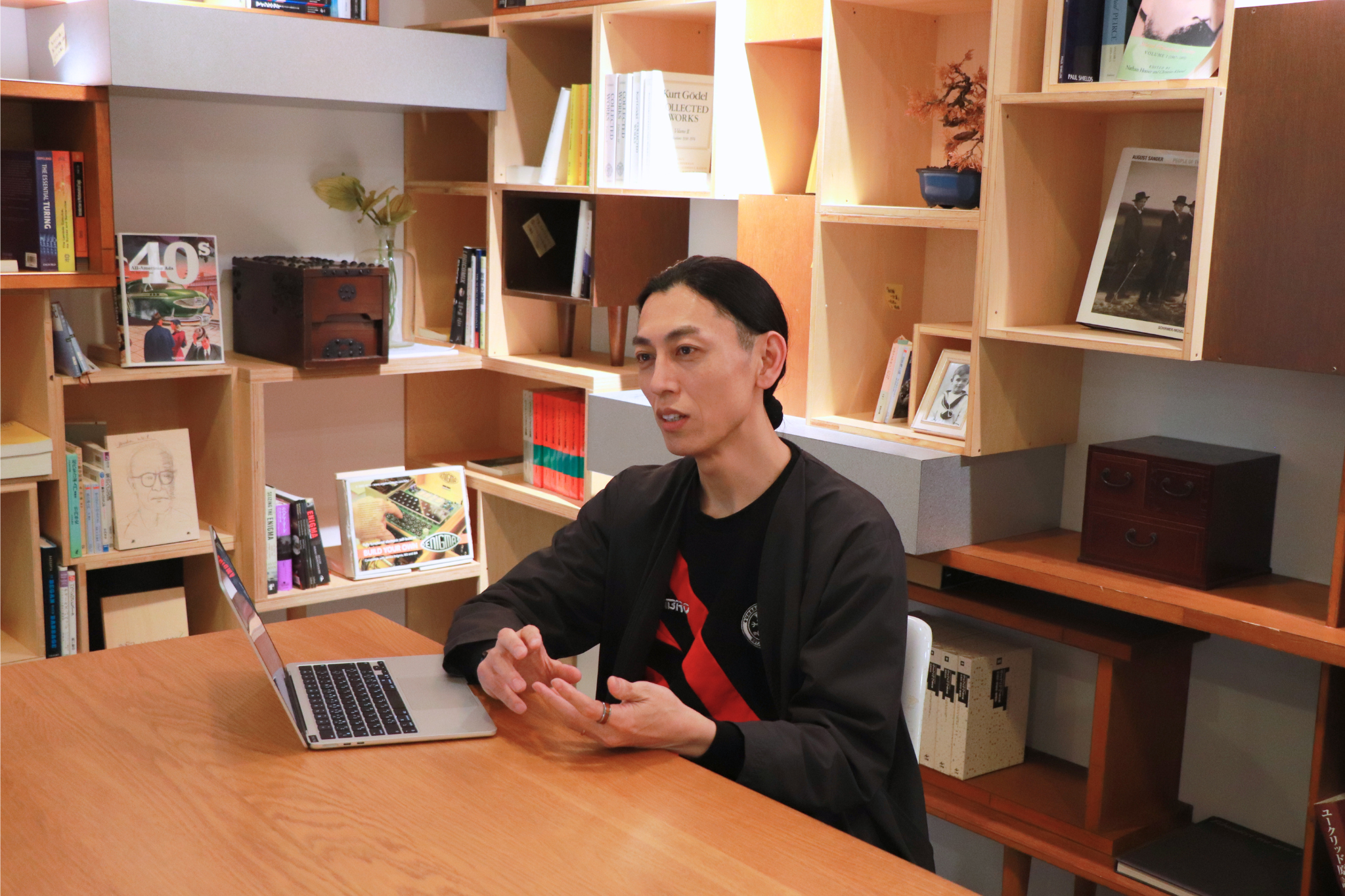 Arawata-san_Q226_01.png